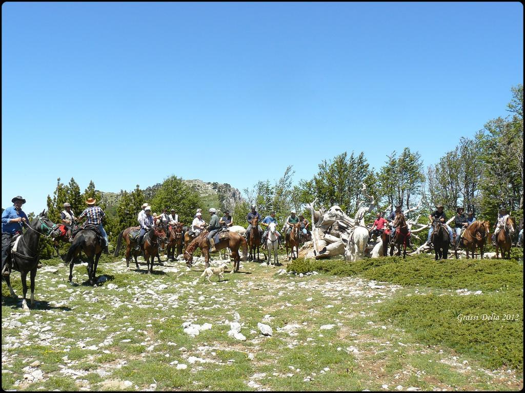 مبيت وإفطار Frascineto Montagne Rocciose المظهر الخارجي الصورة